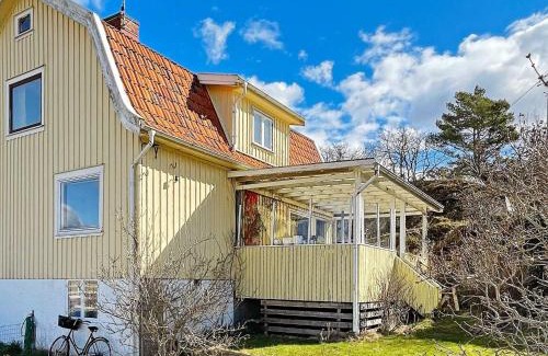 Bjorholmen Casa | 8 person holiday home in KLÖVEDAL-By Traum