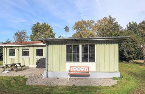 Stege Casa | 8 person holiday home in Stege-By Traum