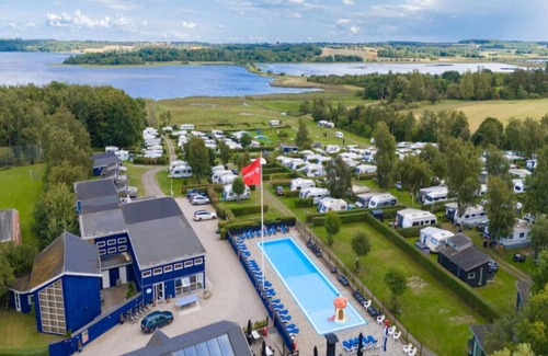 Vipperod Casa | 8 Person Holiday Park Home in Vipperod