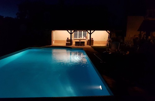 Latronche Casa | 8-person rental with heated swimming pool 10mx5m