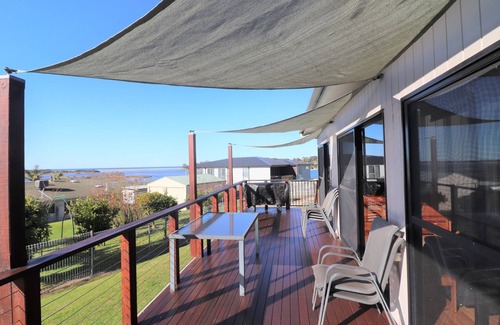 Mallacoota Casa | 8 Radley Place Mallacoota