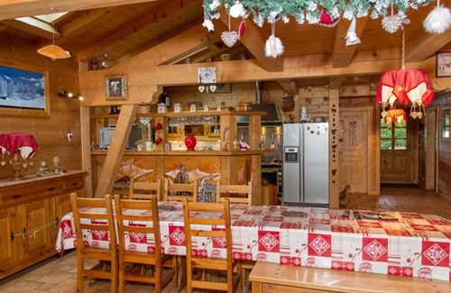 Chatel Apartamento | Chalet 8 habitaciones, 16 pers, cerca del pueblo, parking, WiFi, admite mascotas