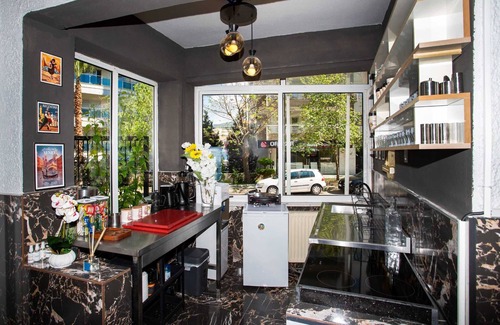 Balcova Apartamento | 8 Rooms House