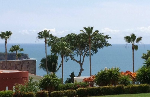 Santa Cruz Casa | #8 Shared Pool, 3 Bedroom/3 Bathroom, Private beach ramada WIFI SKY