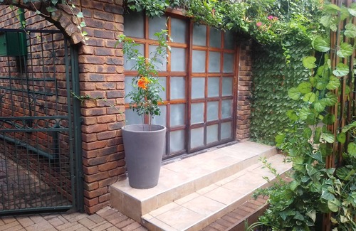 Akasia Apartamento | 8 Soenie Avenue Self Catering