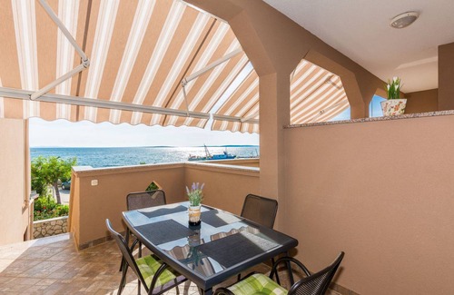 Kosljun Apartamento | 80 m² Apartamento ∙ 2 habitaciones ∙ 4 huéspedes