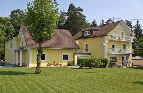 Velden am Worther See Apartamento | 80 m² Apartamento ∙ 3 habitaciones ∙ 6 personas