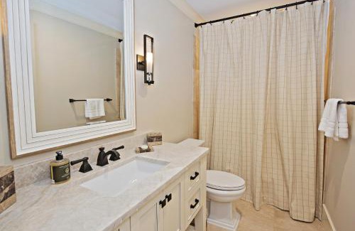 Harbour Town Casa | 800 Clipper Court at The Sea Pines Resort