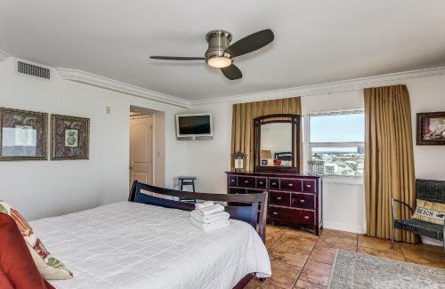 Pensacola Beach Casa | 804E Regency Towers