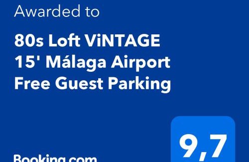 Alhaurín de la Torre Apartamento | 80s Loft ViNTAGE 15' Málaga Airport Free Guest Parking