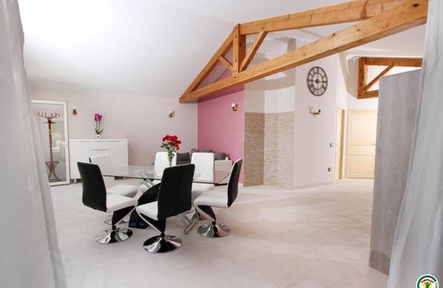 Cleon-d'Andran Casa | 81 m² Gîte ∙ 2 habitaciones ∙ 4 huéspedes