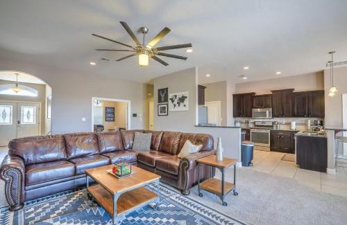 Alamogordo Casa | 817 Shiprock Spacious 5BD 3BATH near Golf Course