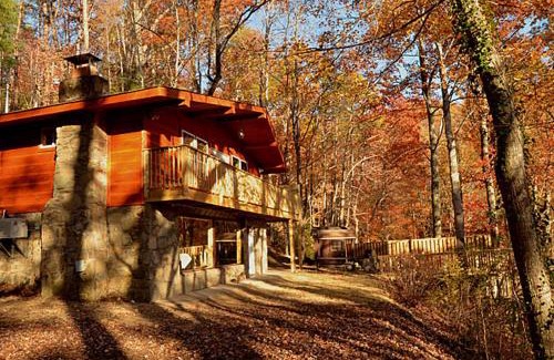 Gatlinburg Casa | #820 Honeymoon Hideaway