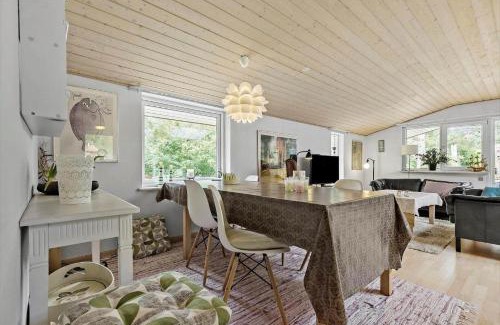 Knebel Casa | 8237-Knebel-Skraenten-3