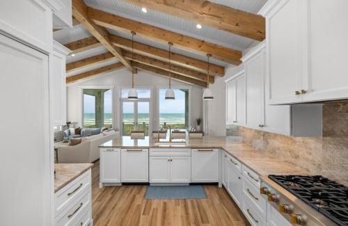 The Shores Casa | 8242 Breakers Blvd, home