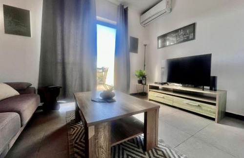 Birkirkara Apartamento | 83/3-Lovely 1 Bedroom Penthouse