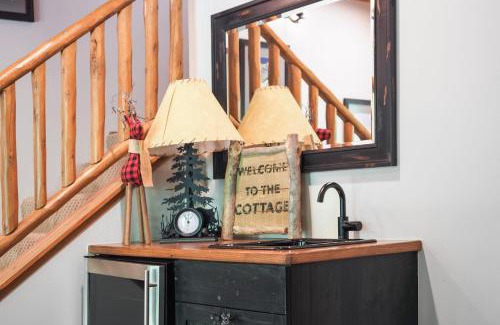 Boyne City Casa | 830 Mountain Cabin