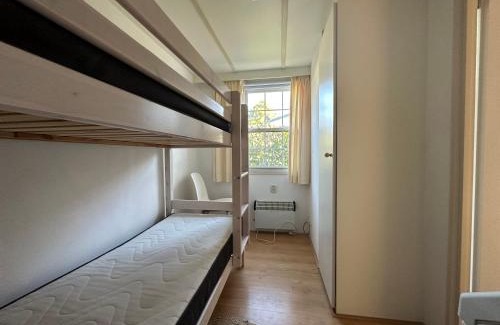 Oisterwijk Chalet De Esquí | 84, gelegen in het rustige & bosrijke Oisterwijk! Met privétuin