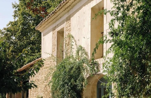 Althen-des-Paluds Casa | 84B4 - Glycine, suite in an 18th century Provencal farmhouse
