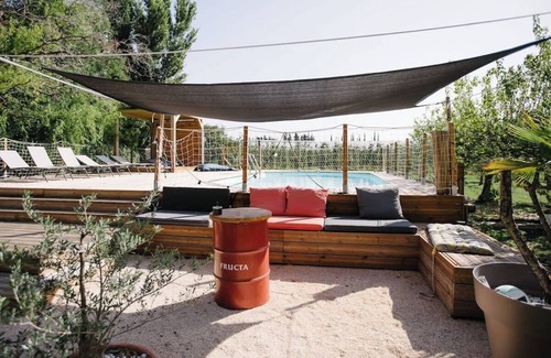 Althen-des-Paluds Casa | 84B4 - Glycine, suite in an 18th century Provencal farmhouse