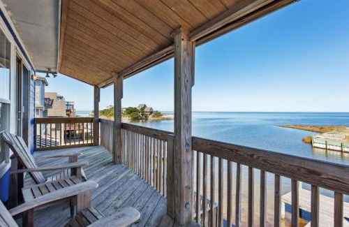 Brigands' Bay Casa | 8625 - Blue Crush