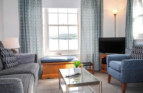 Salcombe Cabaña | 8b Fore Street