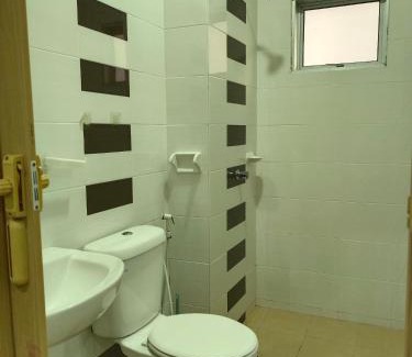 Taman Teratai Casa | 8Pax comfortable setia residen