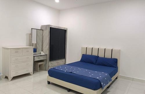 Taman Teratai Casa | 8Pax comfortable setia residen