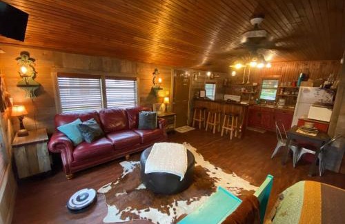 Bandera Casa | 8th St. Cowboy Haus I Biker Friendly I River