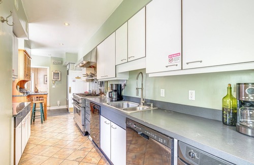 Radford Casa | 9-Acre New River Retreat Near Radford University