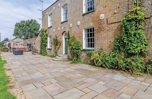 Wisbech Cabaña | Alojamiento de 9 habitaciones en Three Holes, near Downham Market