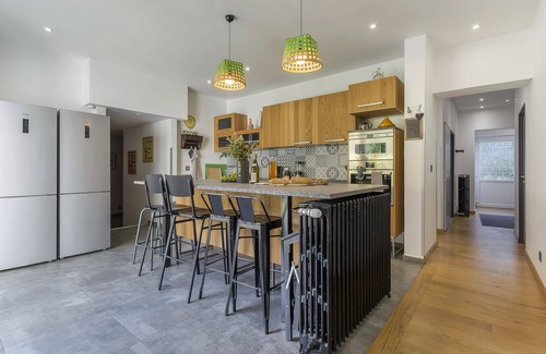 Zola - Pressense Casa | Myladenia Maison Eole 9 Chb 10min corazón de Lyon