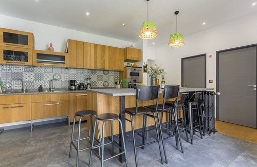 Zola - Pressense Casa | Myladenia Maison Eole 9 Chb 10min corazón de Lyon