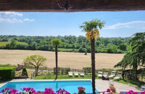 Vitorchiano Casa | 9 Bedroom Private vacation home in Lazio