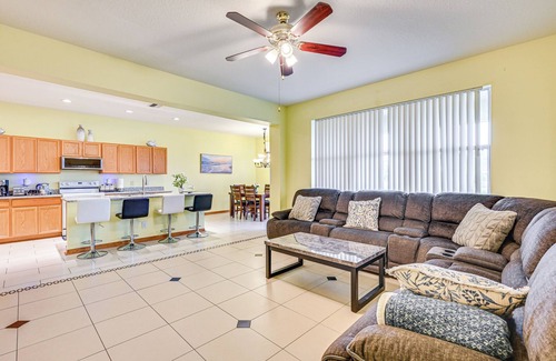 Riverview Casa | 9 Mi to Apollo Beach: Riverview Getaway!