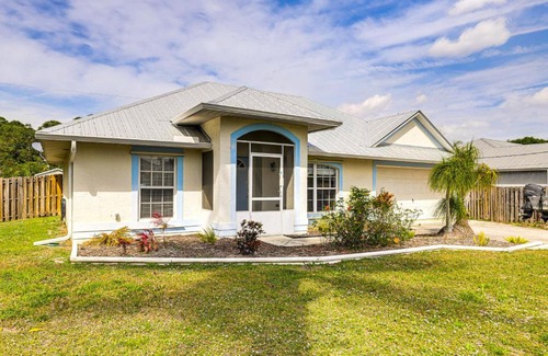 Port Saint Lucie Casa | 9 Mi to Clover Park Poolside Paradise!