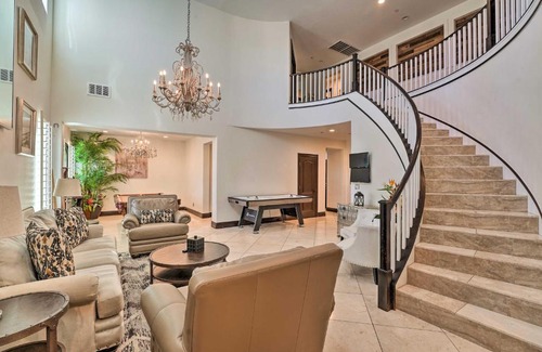 Sunrise Manor Casa | 9 Mi to Strip Las Vegas Home with Pool and Hot Tub!