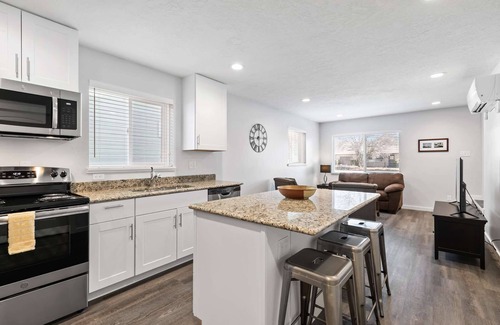 Sunset Casa | Nuevo: caminar hasta Sunset Park, Foothills, montar en Whitewater Park