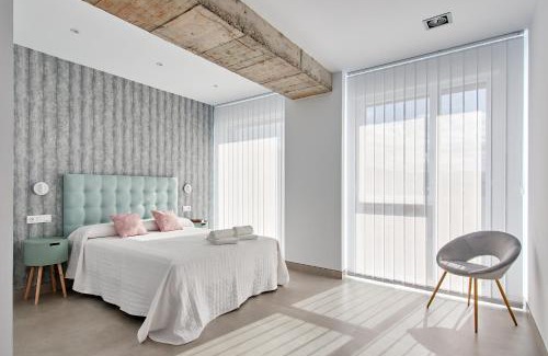 Plasencia Apartamento | 9 NIDOS Céntrica Suites - Nuevo