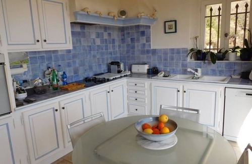 Cabris Casa | 9 pers 220 m² Auténtica granja provenzal en Ostal