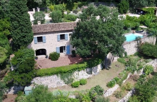 Cabris Casa | 9 pers 220 m² Auténtica granja provenzal en Ostal