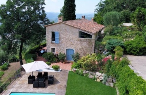 Cabris Casa | 9 pers 220 m² Auténtica granja provenzal en Ostal