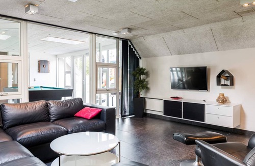 Ho Casa | 9 person holiday home in Blåvand
