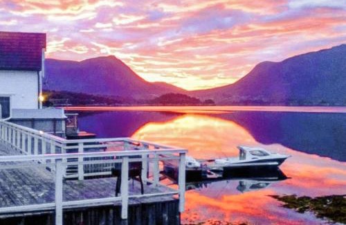 Ulstein Municipality Casa | 9 person holiday home in GURSKØY-By Traum
