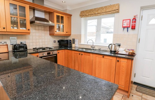 Porth Cabaña | 9 Porth Veor Villas, PORTH