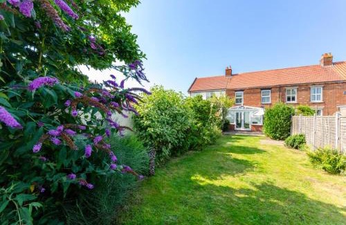 Winterton-on-Sea Casa | 9 Snowdrop Cottages