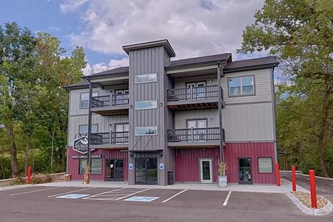 Sevierville Apartamento | #9 Studio Town Place 2