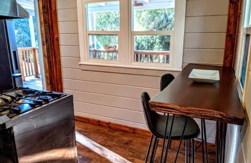 Pauma Valley Cabina | # 9. The Zen Den - Modern Cabin W/ Large Porch in Woods