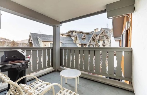 Vail Condominio | Vail Village Hot Tub, Pool, Walk To Lifts Cuatro camas separadas
