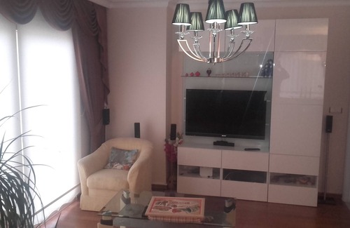 Kucukbakkalkoy Apartamento | Tenga su propia habitación y comparta algunos espacios comunes hisar evleri atasehir